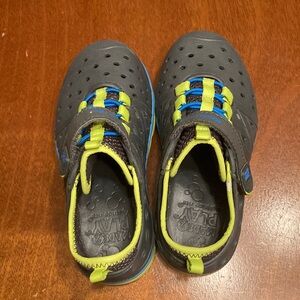 Stride Rite Gray and Blue Kids Water Shoes